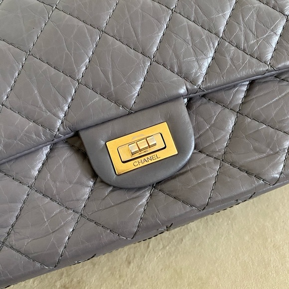 💓Sold💓Chanel Quilted Leather Reissue 2.55 - Picture 15 of 16